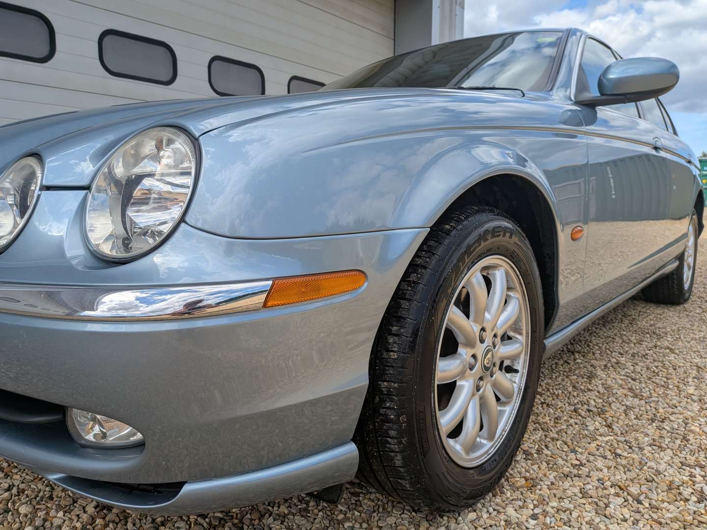 <p>2002 JAGUAR S-TYPE V6 SE AUTO</p>