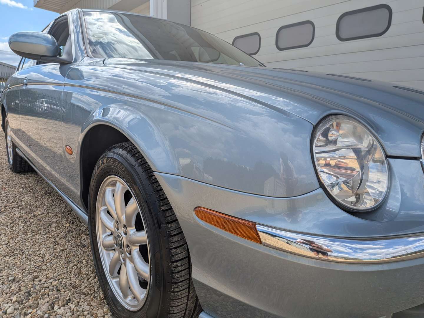 <p>2002 JAGUAR S-TYPE V6 SE AUTO</p>