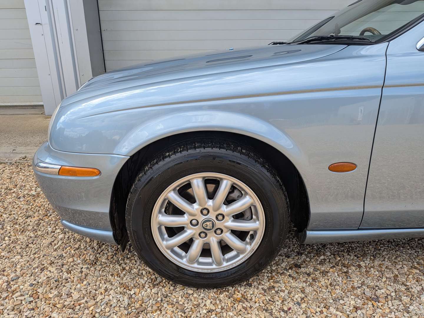 <p>2002 JAGUAR S-TYPE V6 SE AUTO</p>