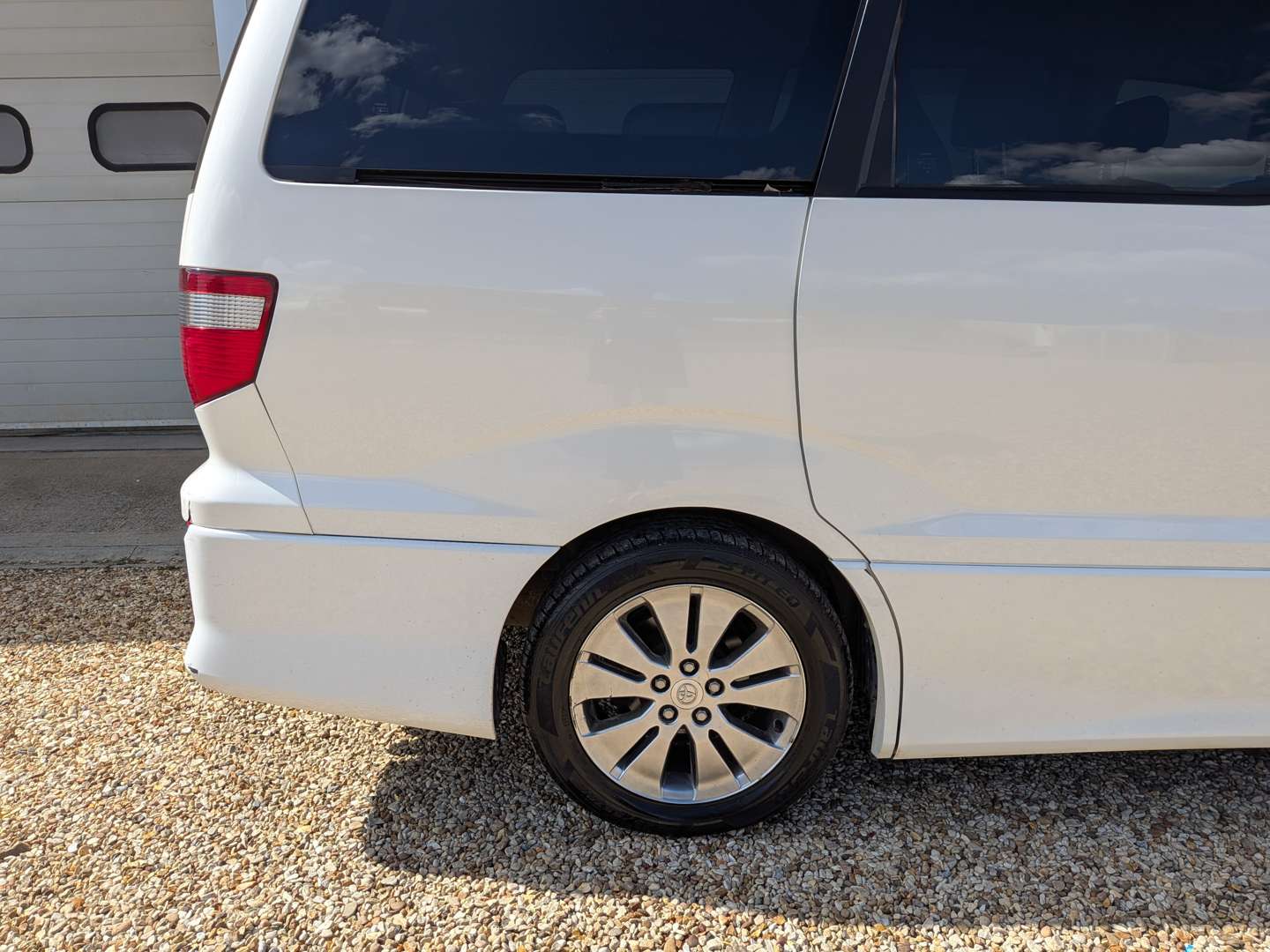 <p>2003 TOYOTA ALPHARD</p>