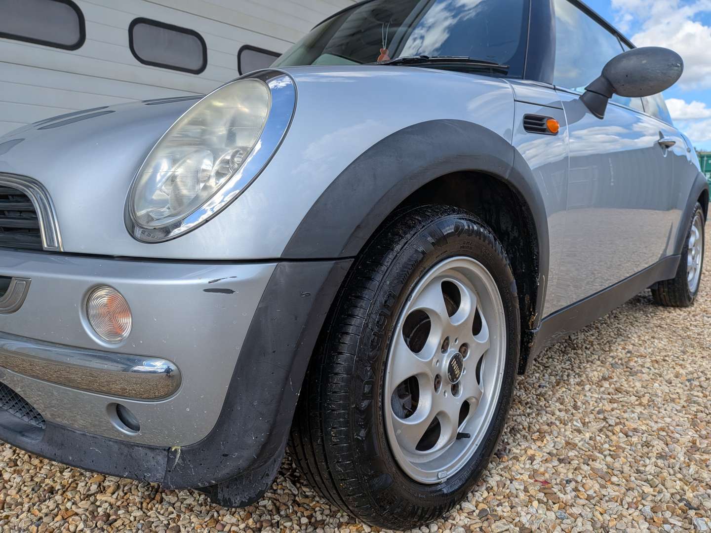 <p>2002 MINI ONE</p>