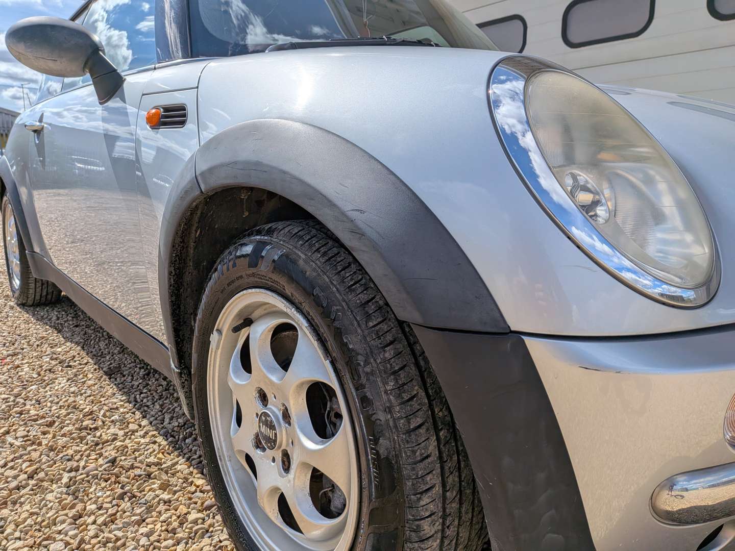 <p>2002 MINI ONE</p>