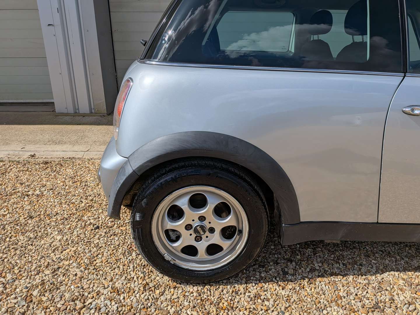 <p>2002 MINI ONE</p>