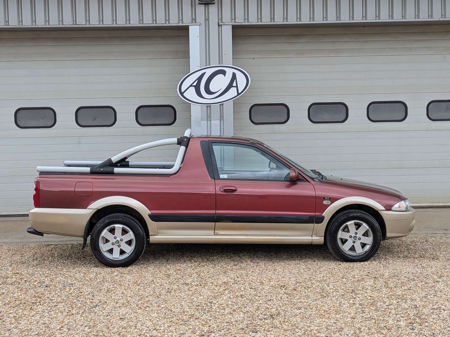 <p>2005 PROTON JUMBUCK GLS</p>