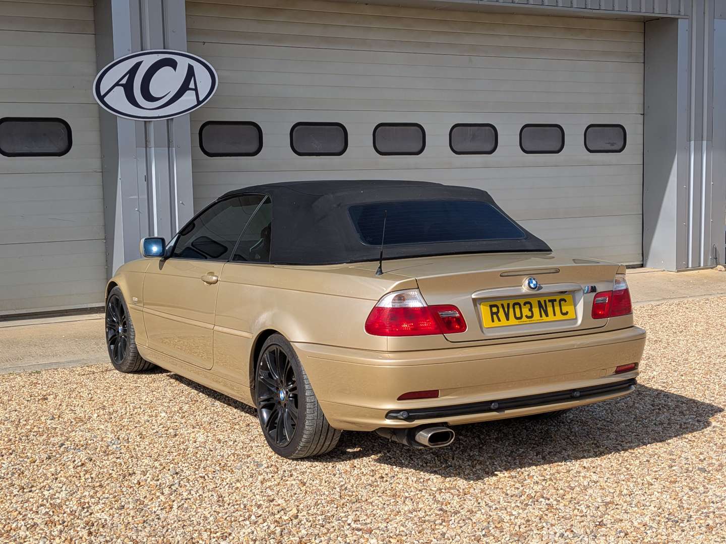 <p>2003 BMW 318CI E46 CONVERTIBLE</p>