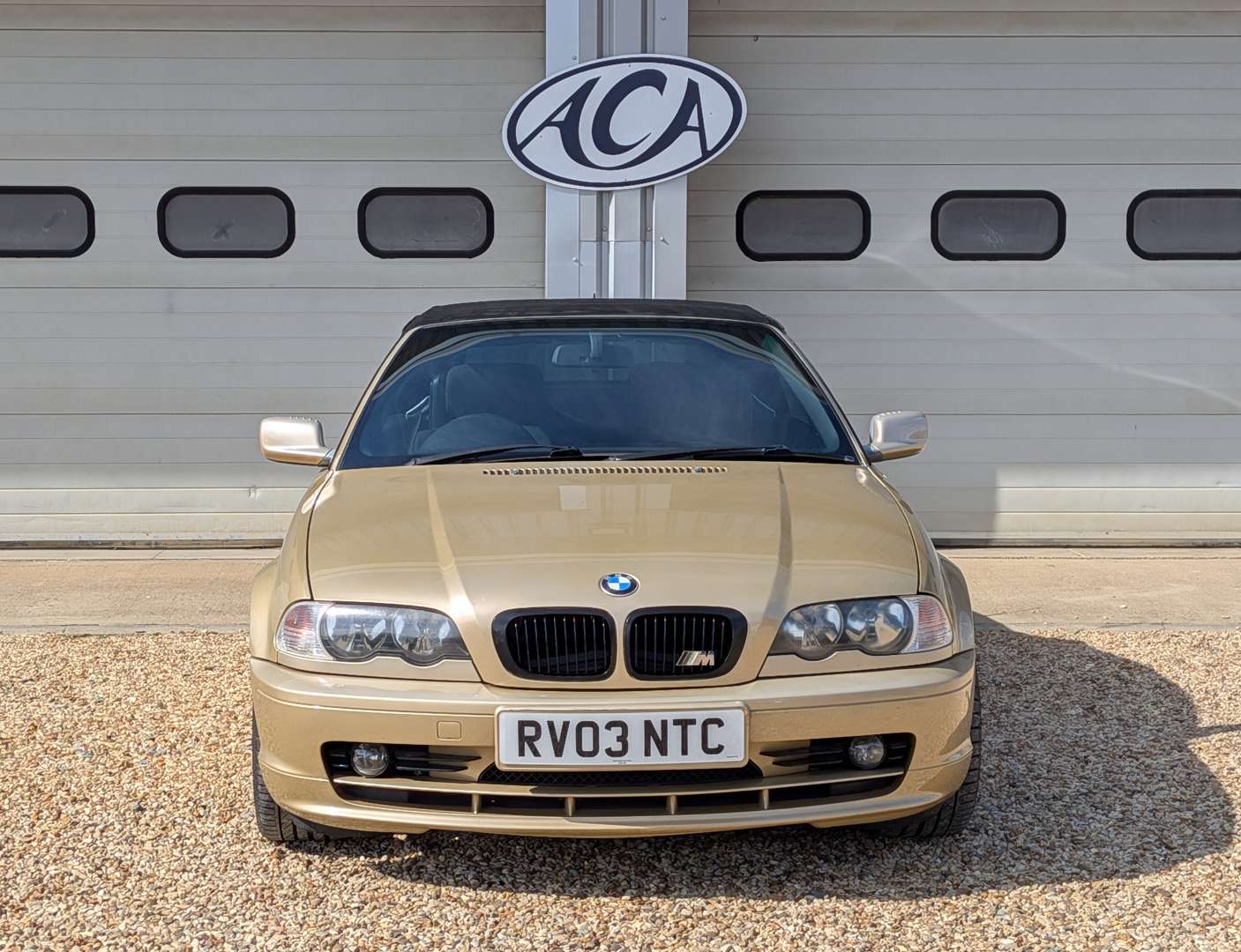 <p>2003 BMW 318CI E46 CONVERTIBLE</p>