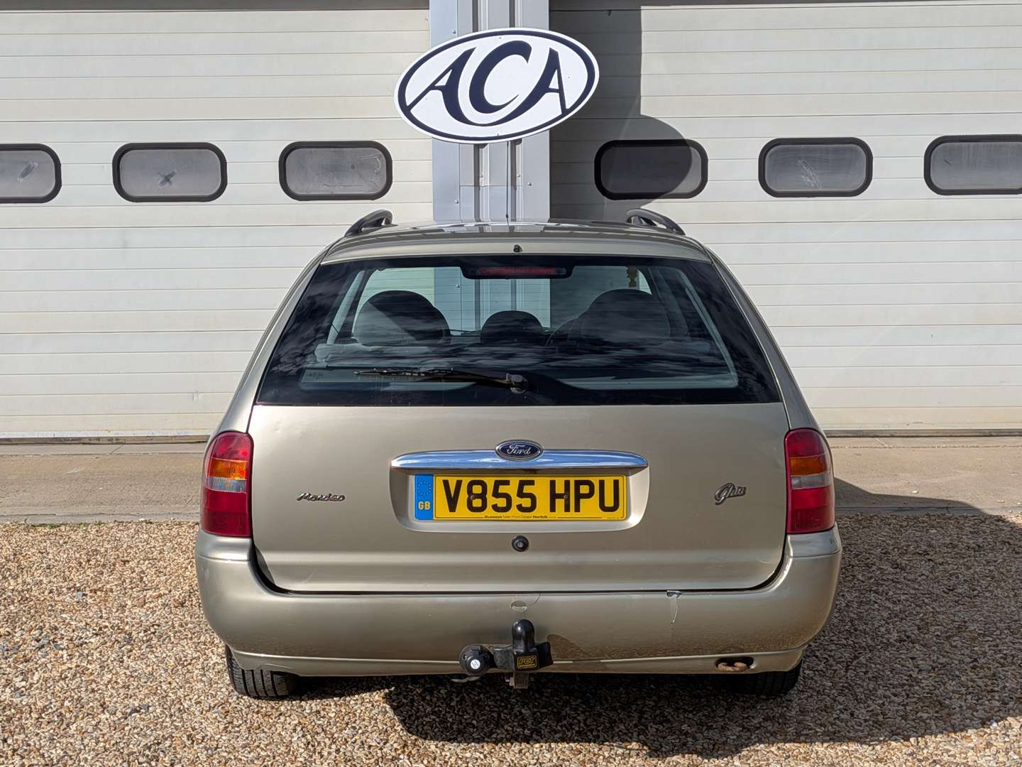 <p>1999 FORD MONDEO GHIA AUTO</p>