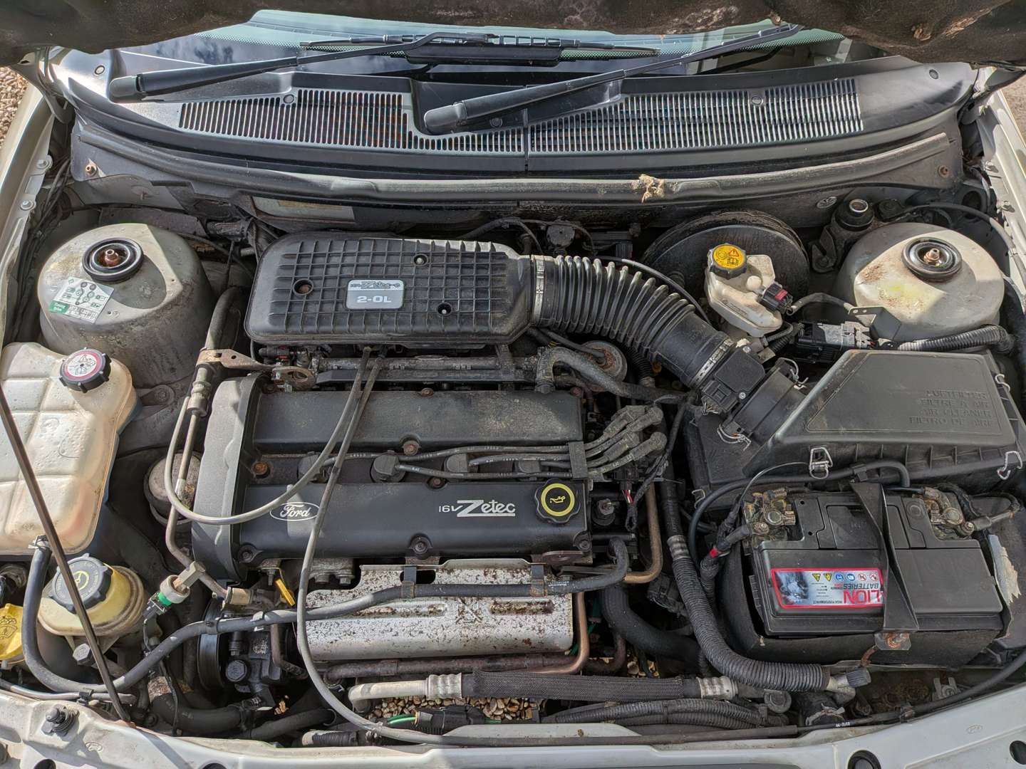 <p>1999 FORD MONDEO GHIA AUTO</p>