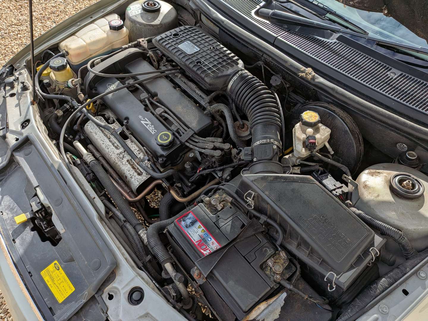 <p>1999 FORD MONDEO GHIA AUTO</p>