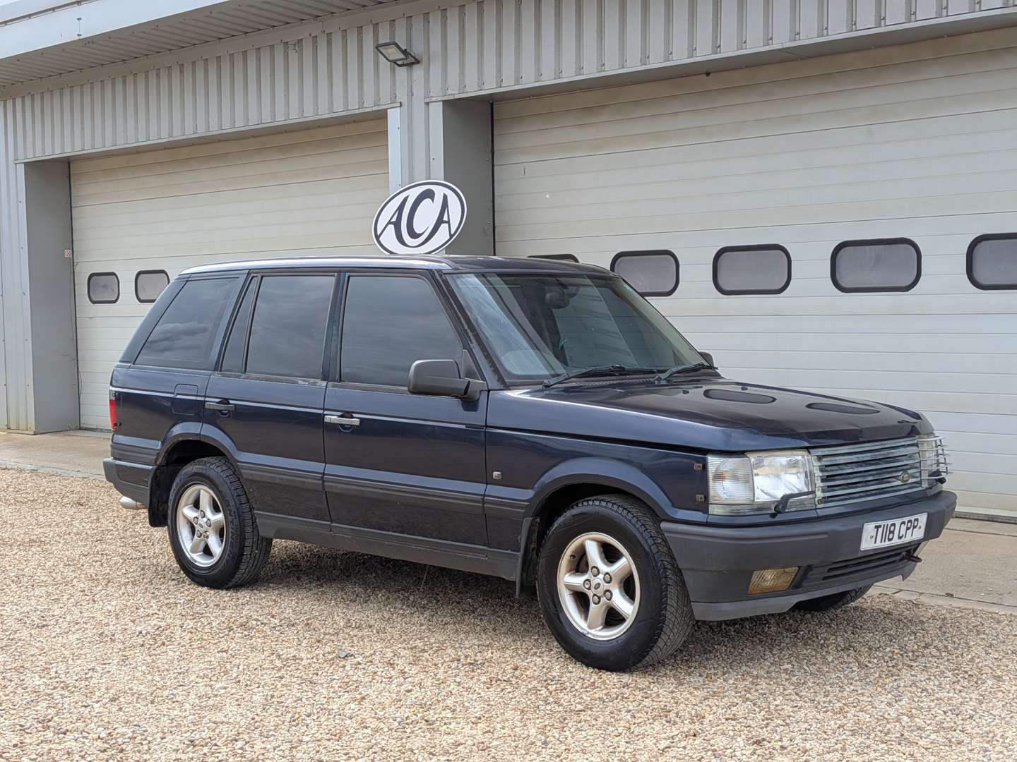 <p>1999 RANGE ROVER P38 4.6 AUTO</p>