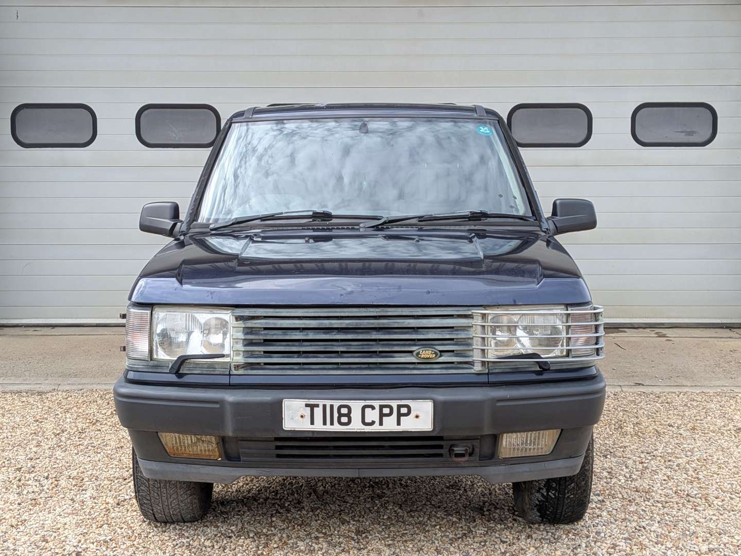 <p>1999 RANGE ROVER P38 4.6 AUTO</p>