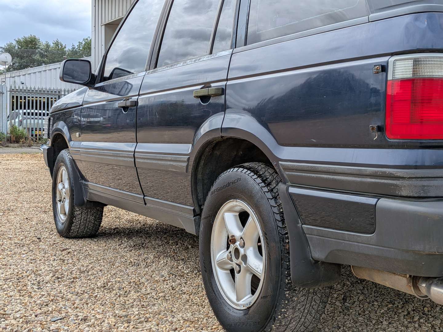 <p>1999 RANGE ROVER P38 4.6 AUTO</p>