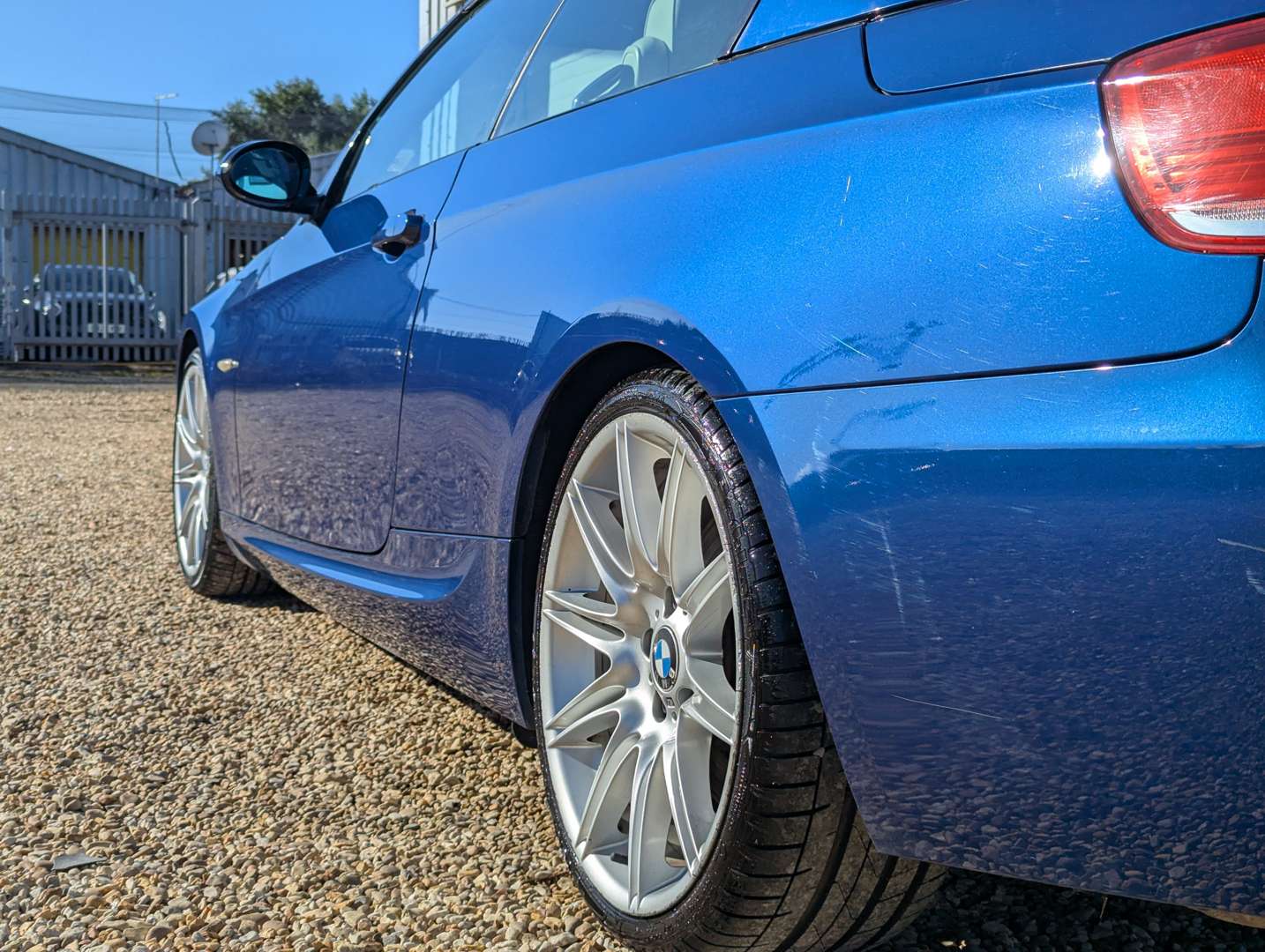 <p>2007 BMW 330I E93 M SPORT CONVERTIBLE AUTO</p>