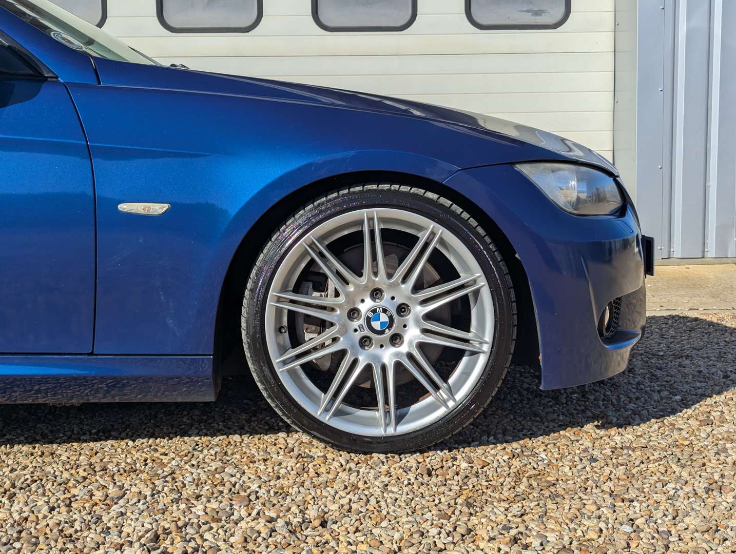 <p>2007 BMW 330I E93 M SPORT CONVERTIBLE AUTO</p>
