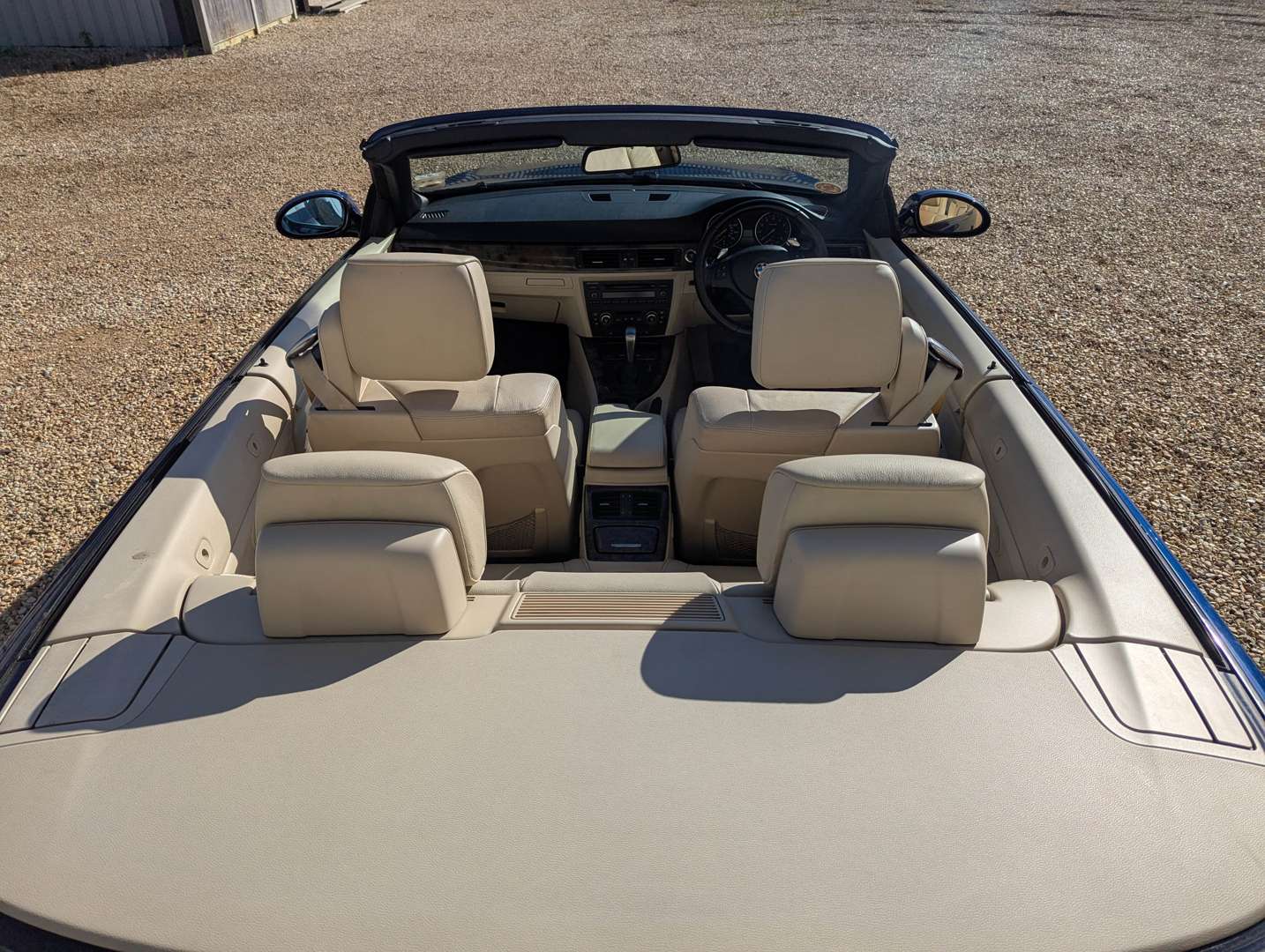 <p>2007 BMW 330I E93 M SPORT CONVERTIBLE AUTO</p>