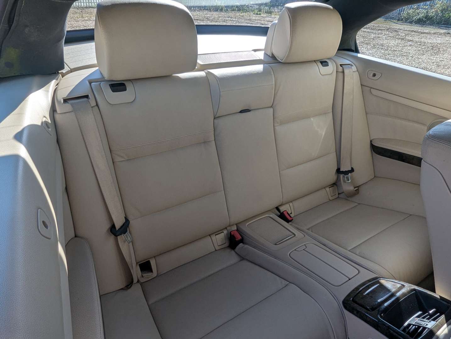 <p>2007 BMW 330I E93 M SPORT CONVERTIBLE AUTO</p>