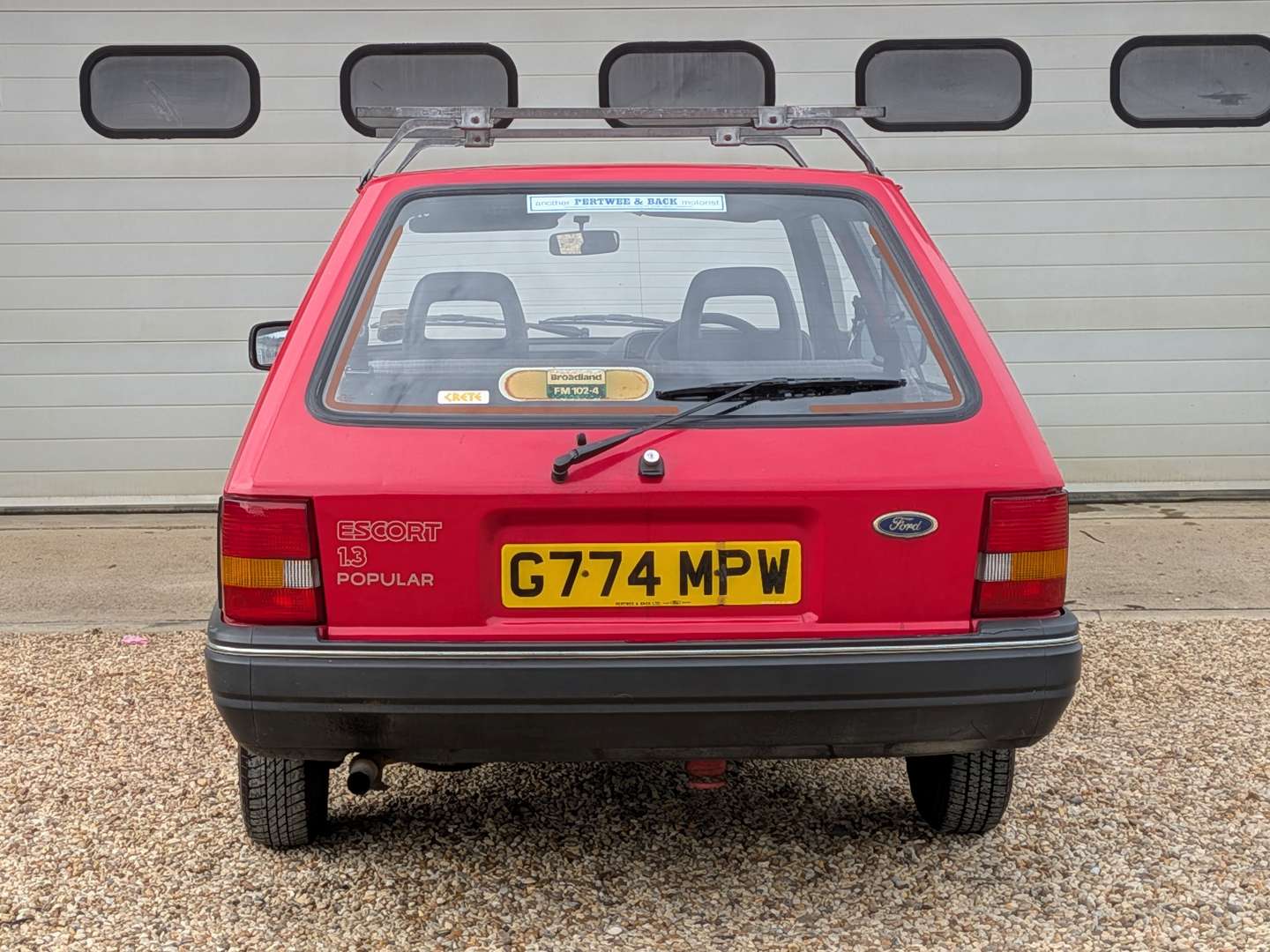 <p>1990 FORD ESCORT POPULAR ESTATE</p>