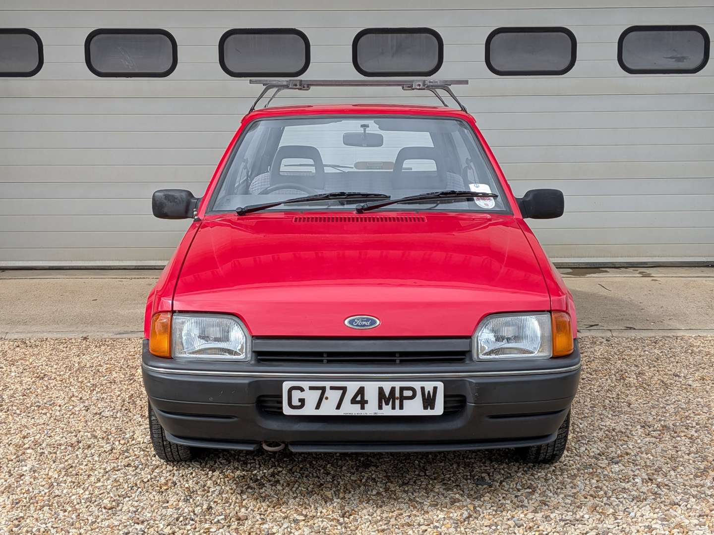<p>1990 FORD ESCORT POPULAR ESTATE</p>