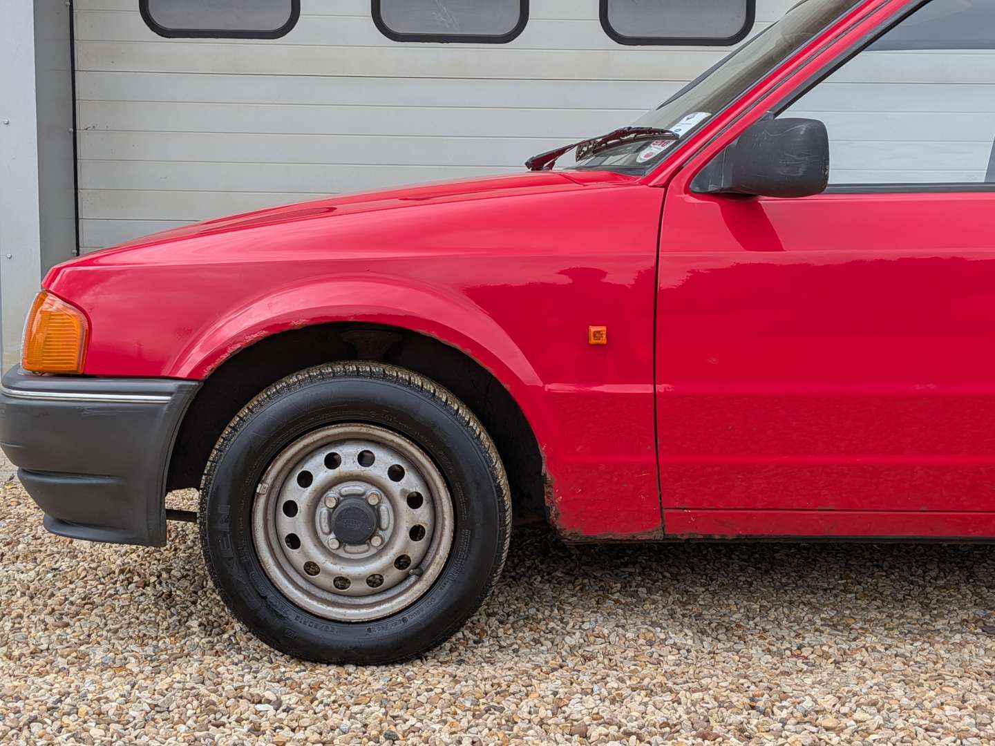 <p>1990 FORD ESCORT POPULAR ESTATE</p>