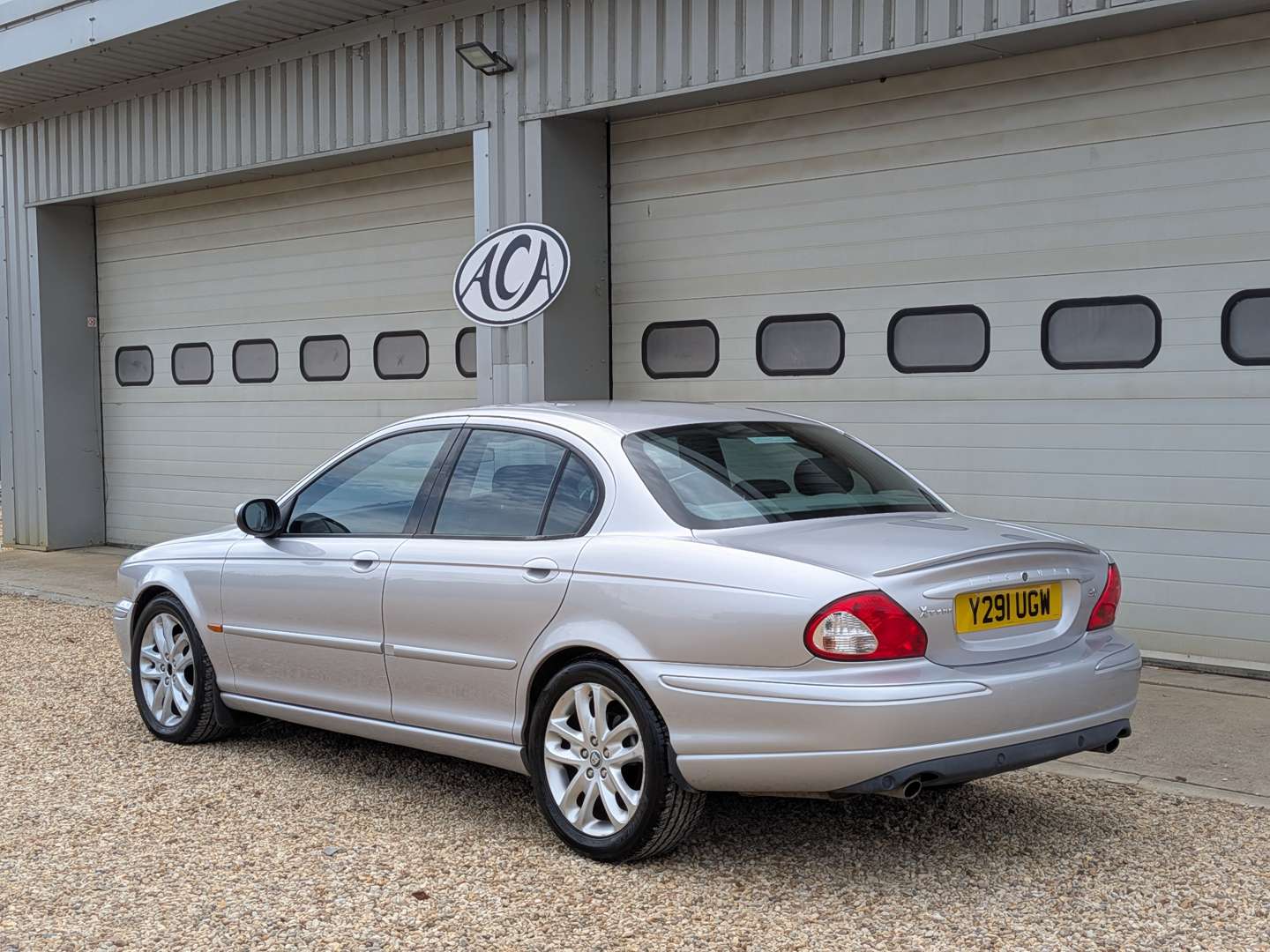 <p>2001 JAGUAR X-TYPE V6 SPORT AUTO</p>