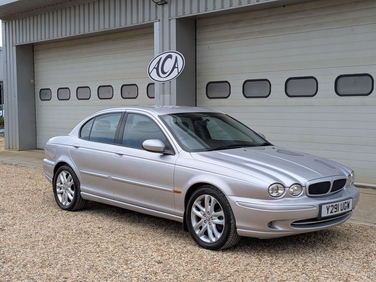 <p>2001 JAGUAR X-TYPE V6 SPORT AUTO</p>