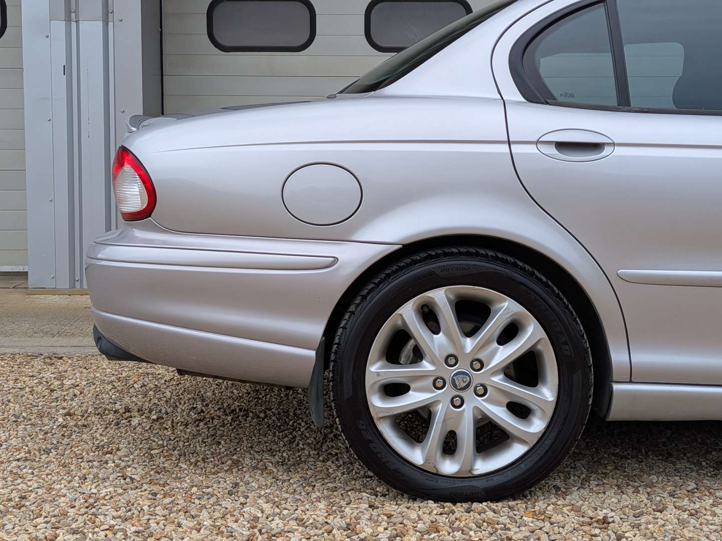 <p>2001 JAGUAR X-TYPE V6 SPORT AUTO</p>