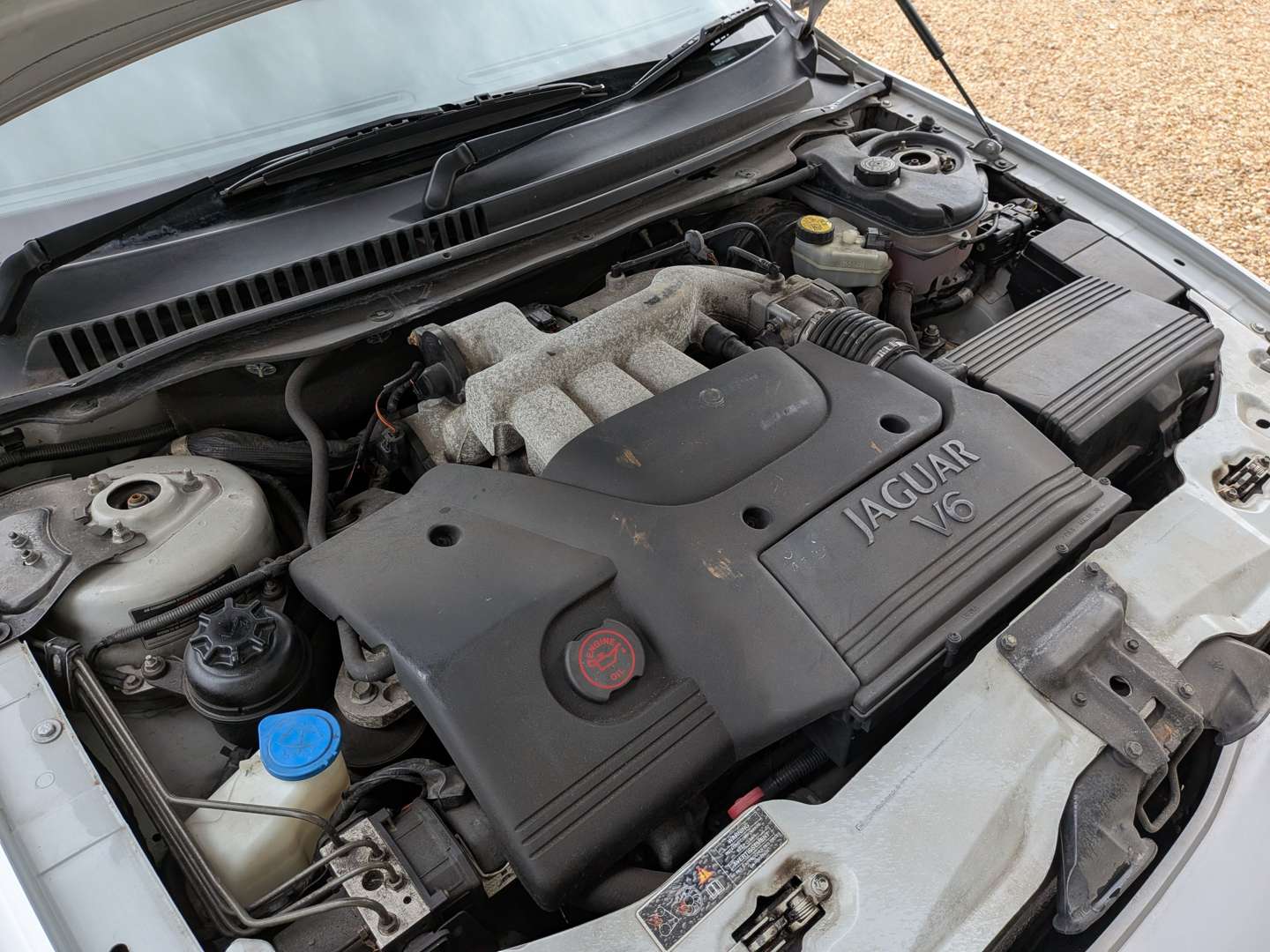 <p>2001 JAGUAR X-TYPE V6 SPORT AUTO</p>