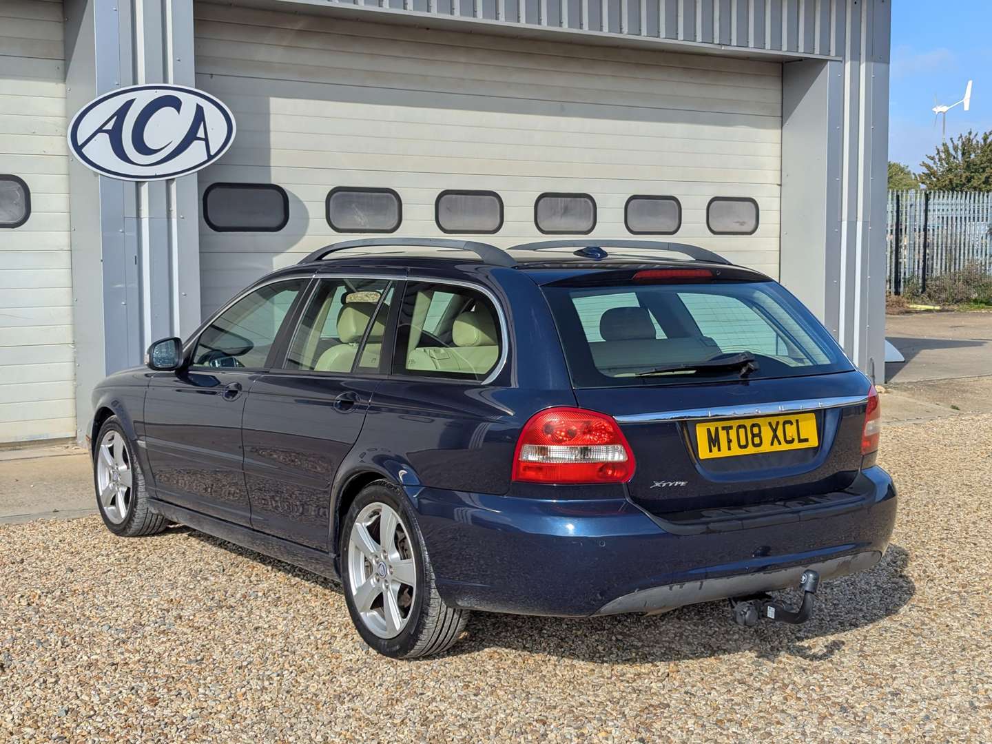 <p>2008 JAGUAR X-TYPE SE ESTATE</p>