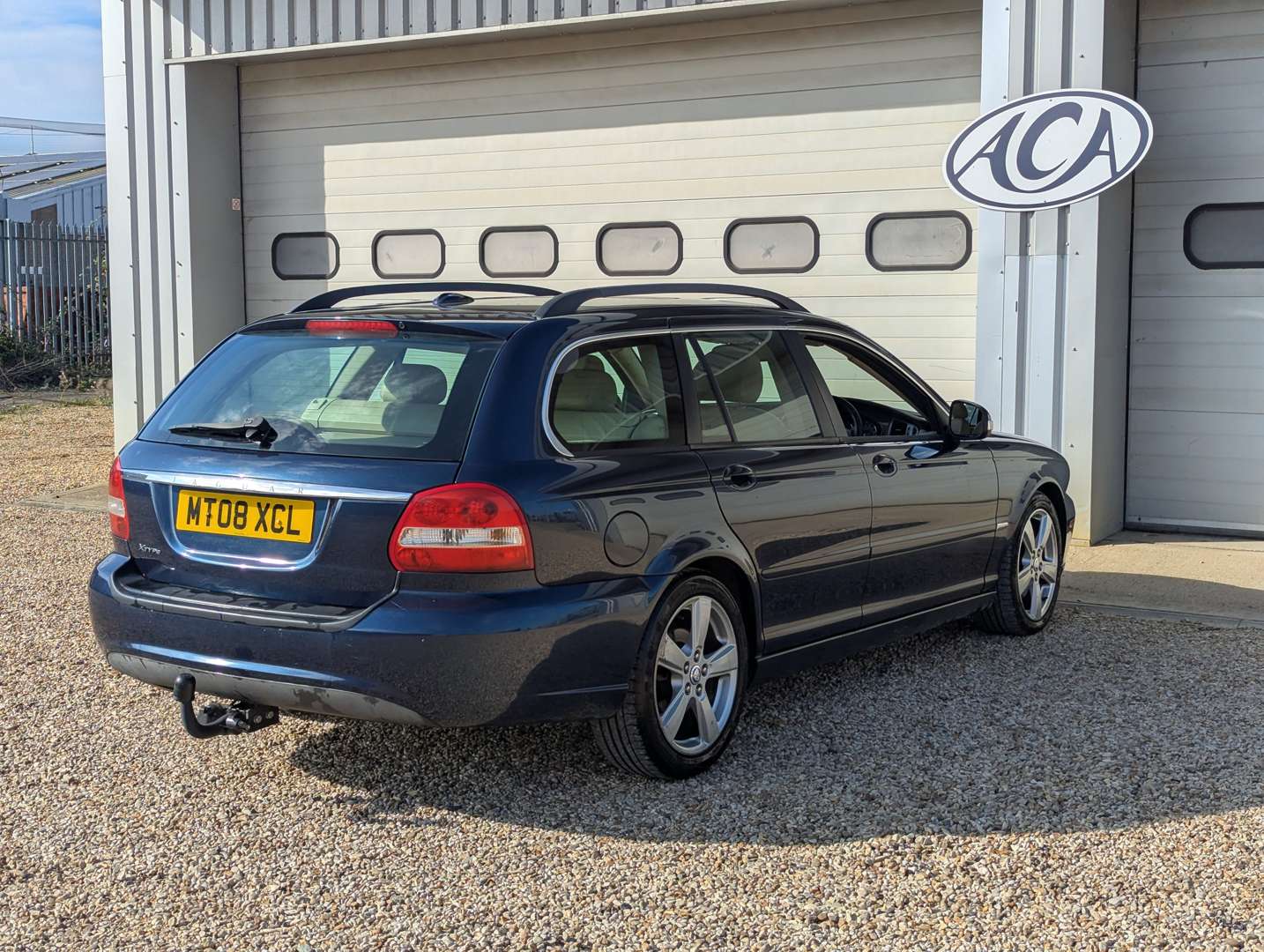 <p>2008 JAGUAR X-TYPE SE ESTATE</p>