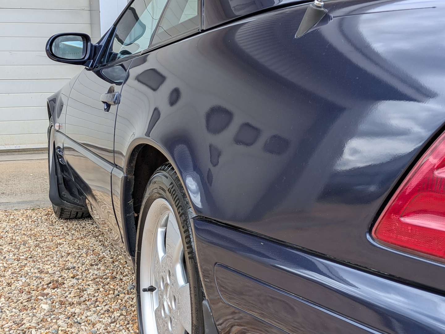 <p>1998 MERCEDES SL 320 R129 AUTO</p>