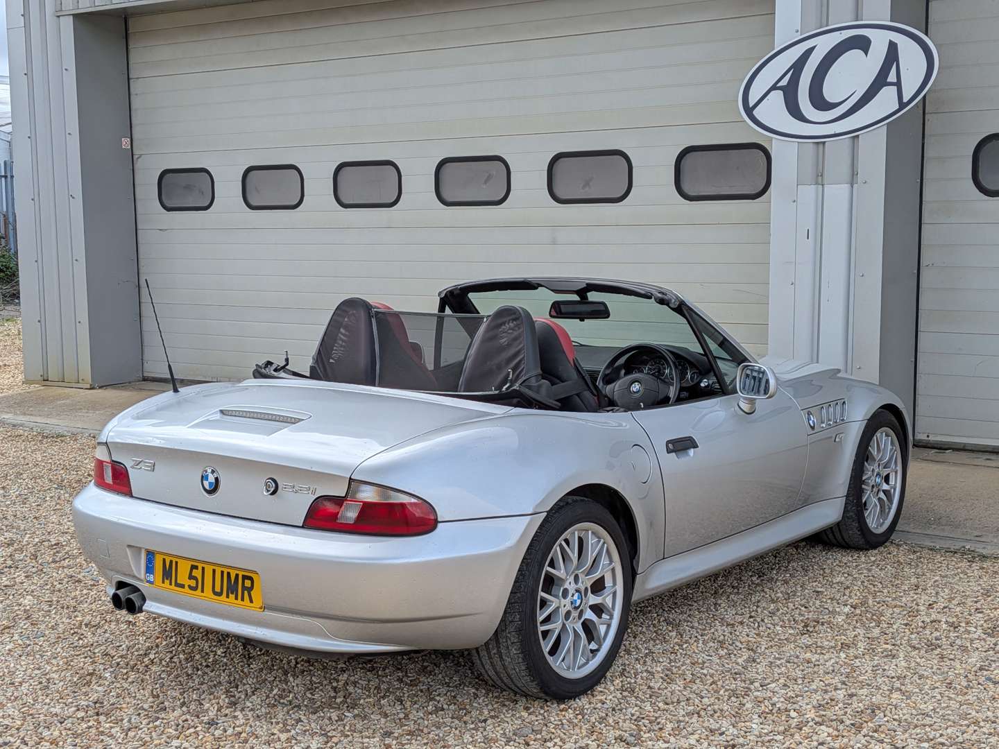 <p>2001 BMW Z3 SPORT ROADSTER</p>