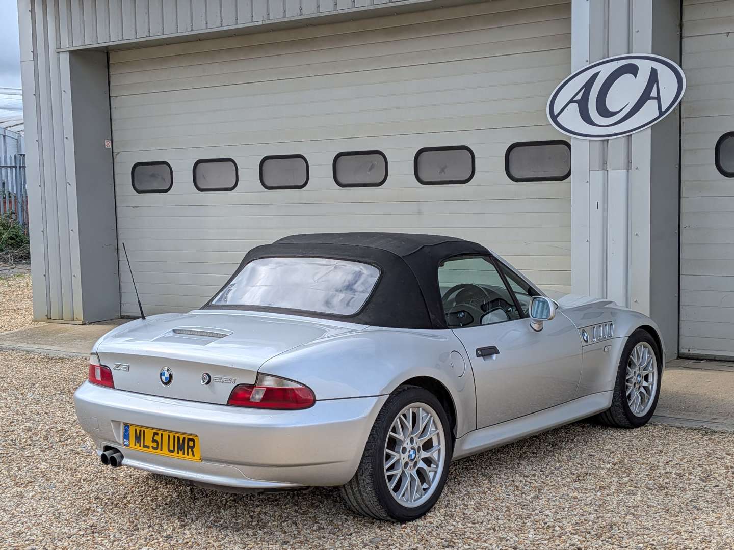 <p>2001 BMW Z3 SPORT ROADSTER</p>