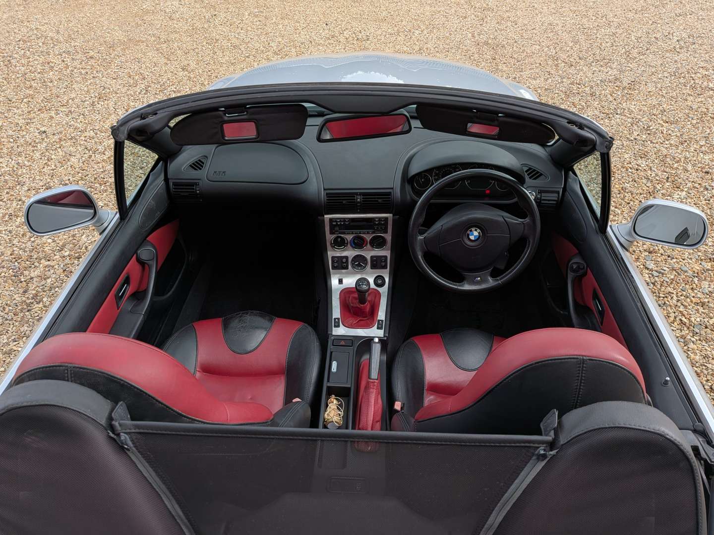 <p>2001 BMW Z3 SPORT ROADSTER</p>