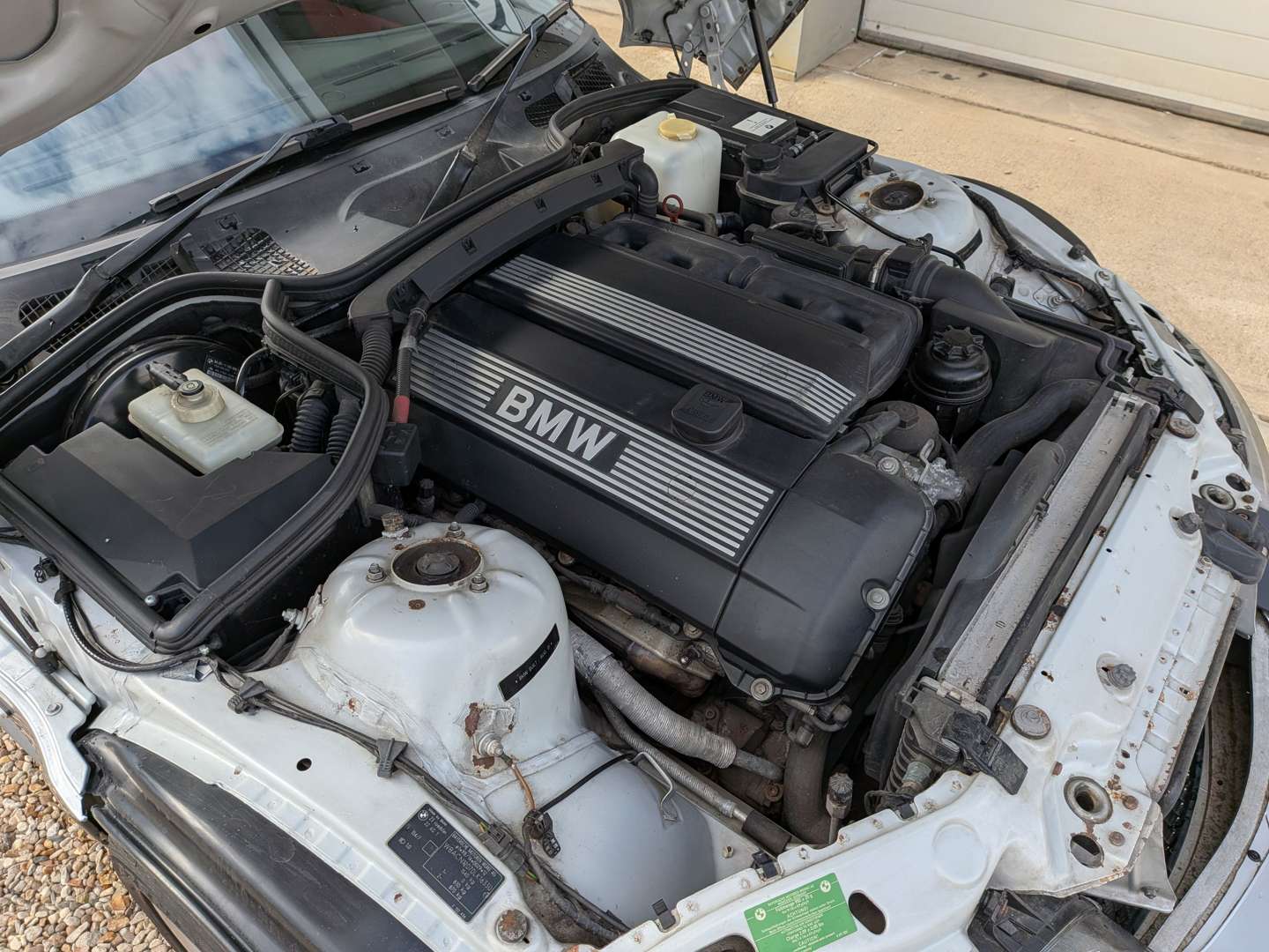 <p>2001 BMW Z3 SPORT ROADSTER</p>