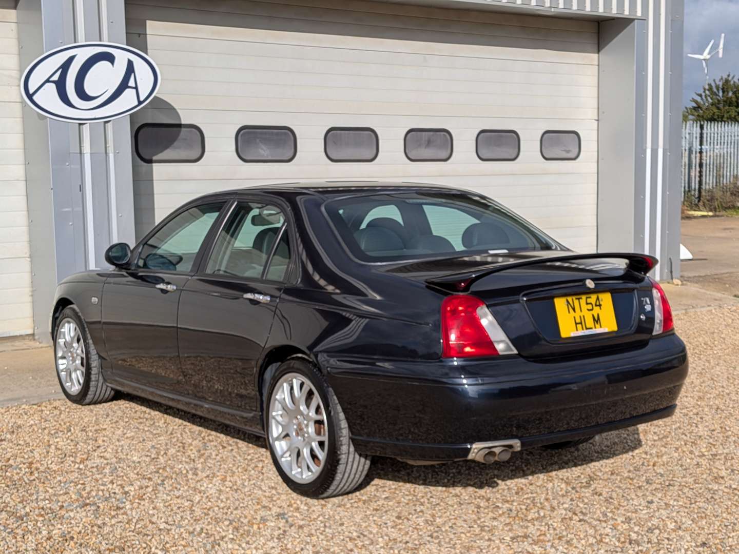 <p>2004 MG ZT 180</p>