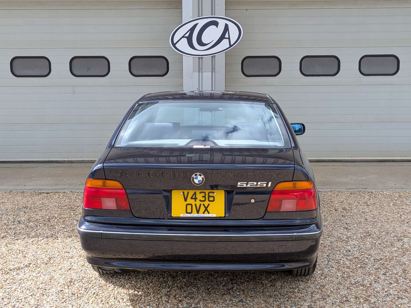 <p>2000 BMW 525I E39</p>