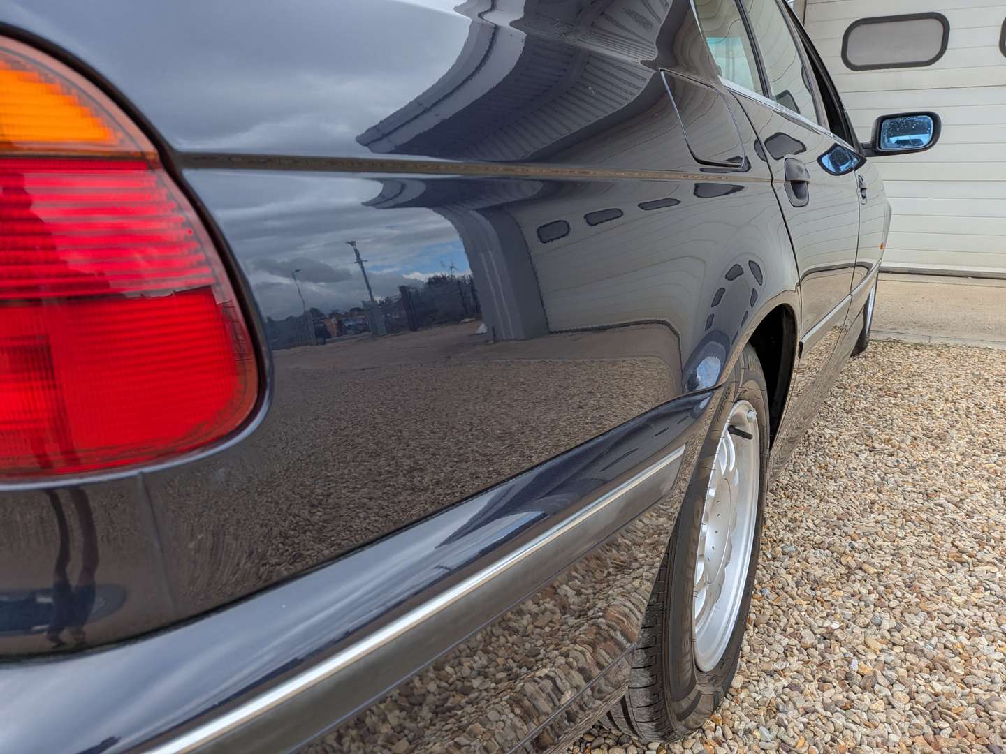 <p>2000 BMW 525I E39</p>