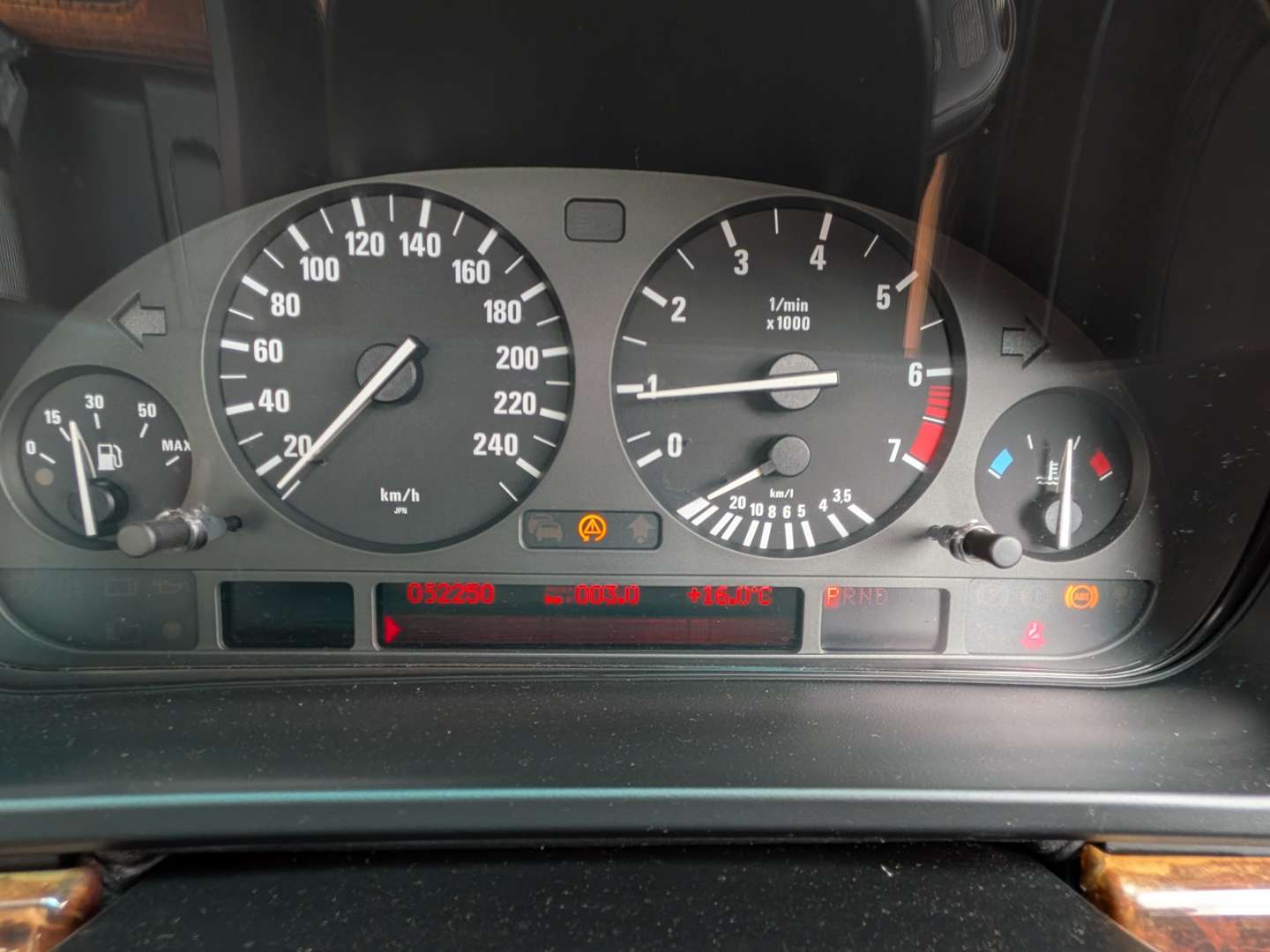 <p>2000 BMW 525I E39</p>