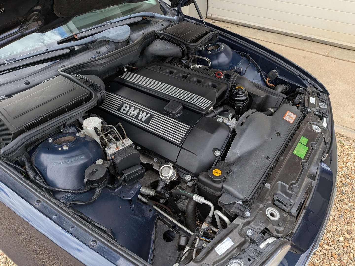 <p>2000 BMW 525I E39</p>