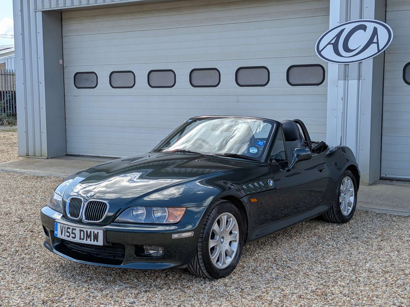 <p>1999 BMW Z3 2.8 ROADSTER</p>