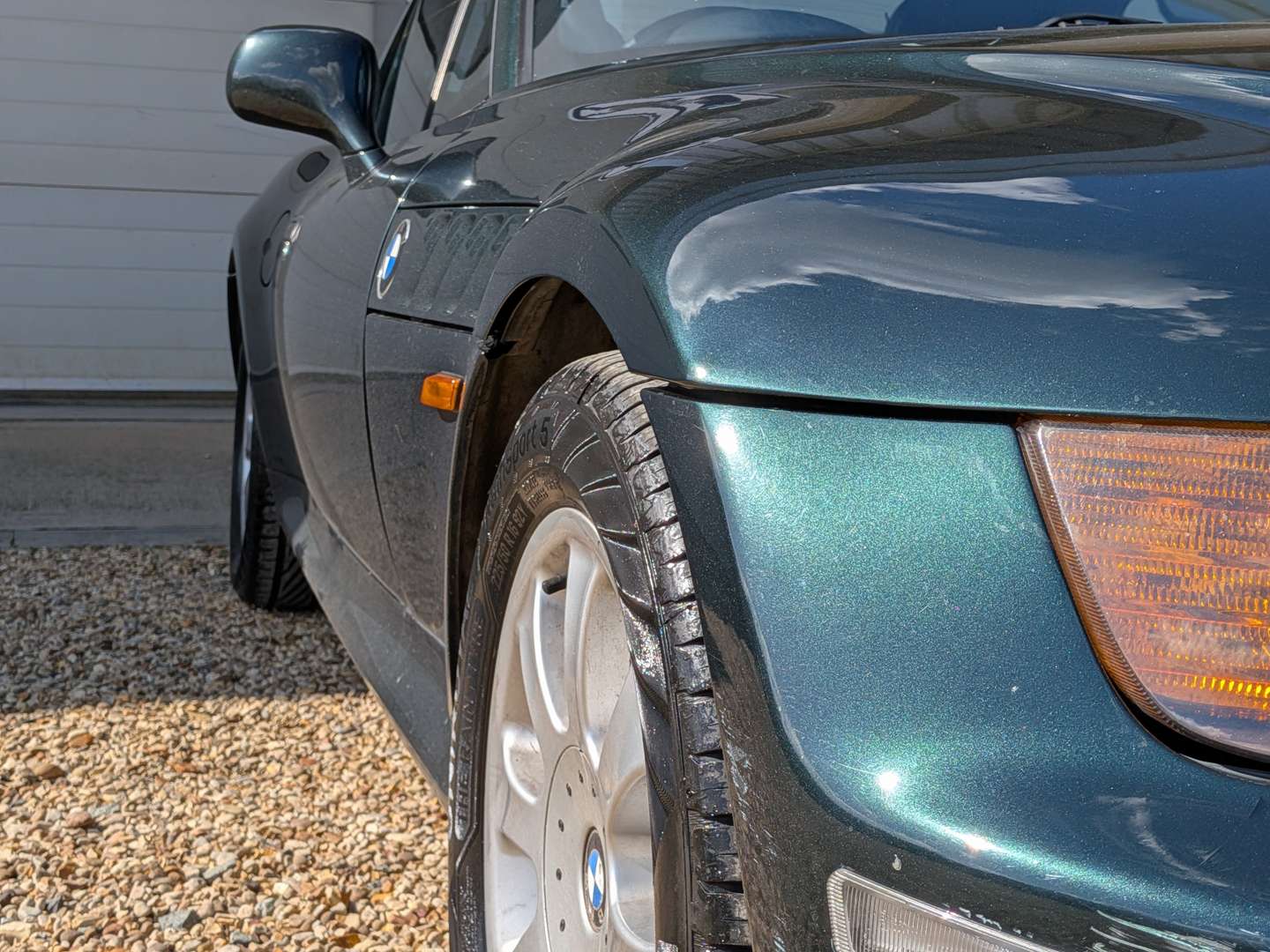 <p>1999 BMW Z3 2.8 ROADSTER</p>