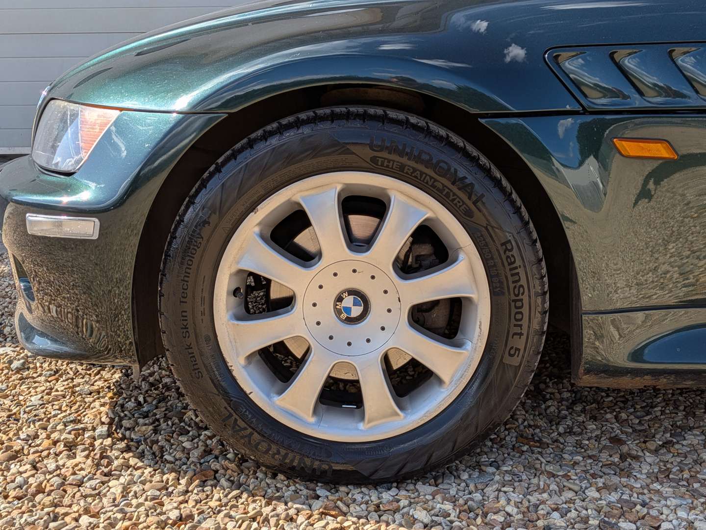 <p>1999 BMW Z3 2.8 ROADSTER</p>