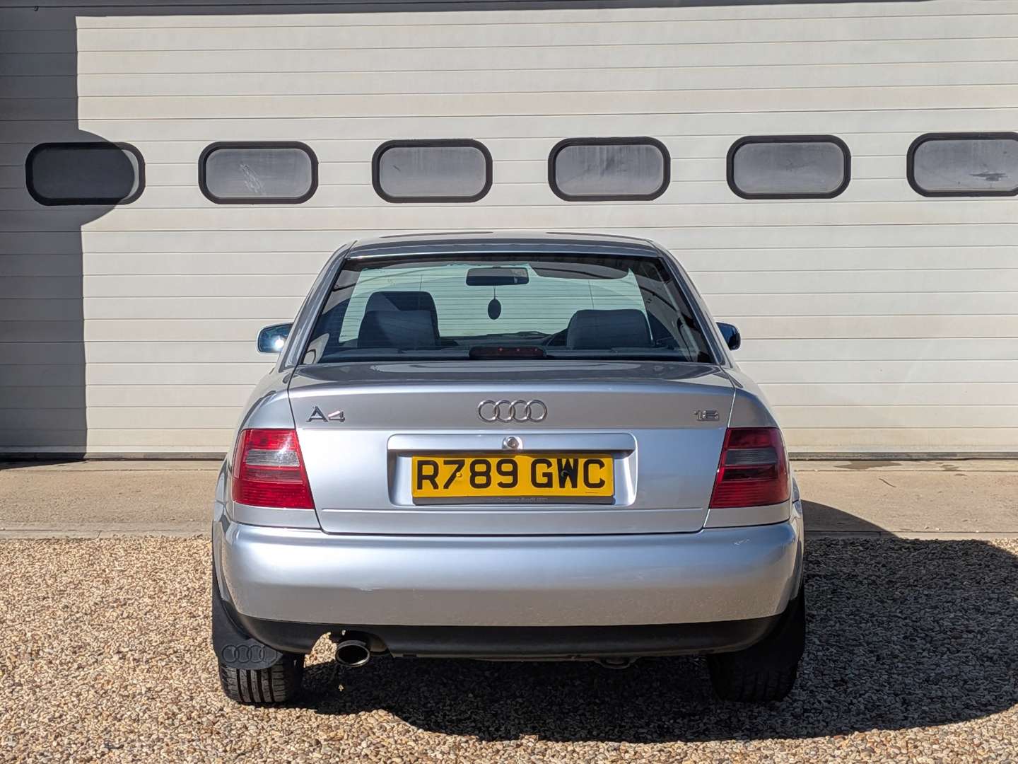 <p>1998 AUDI A4 1.8 SE</p>