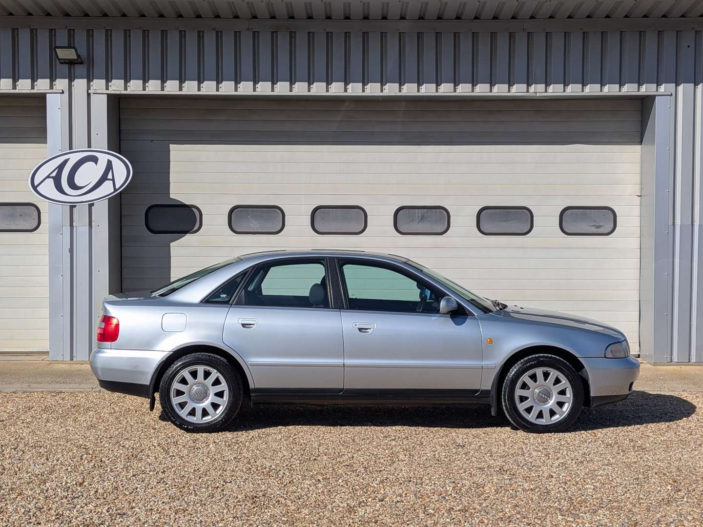 <p>1998 AUDI A4 1.8 SE</p>