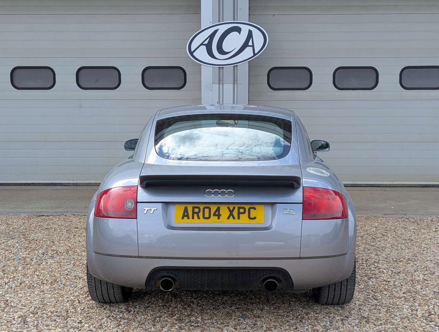 <p>2004 AUDI TT QUATTRO</p>