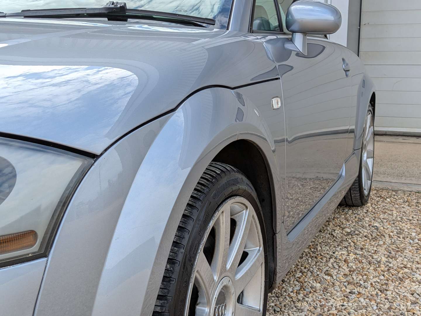 <p>2004 AUDI TT QUATTRO</p>