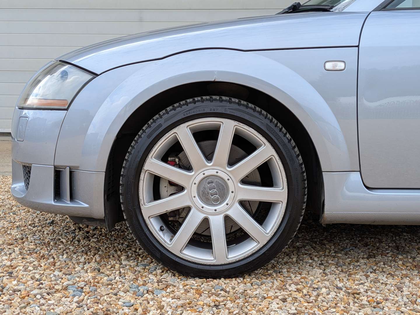 <p>2004 AUDI TT QUATTRO</p>