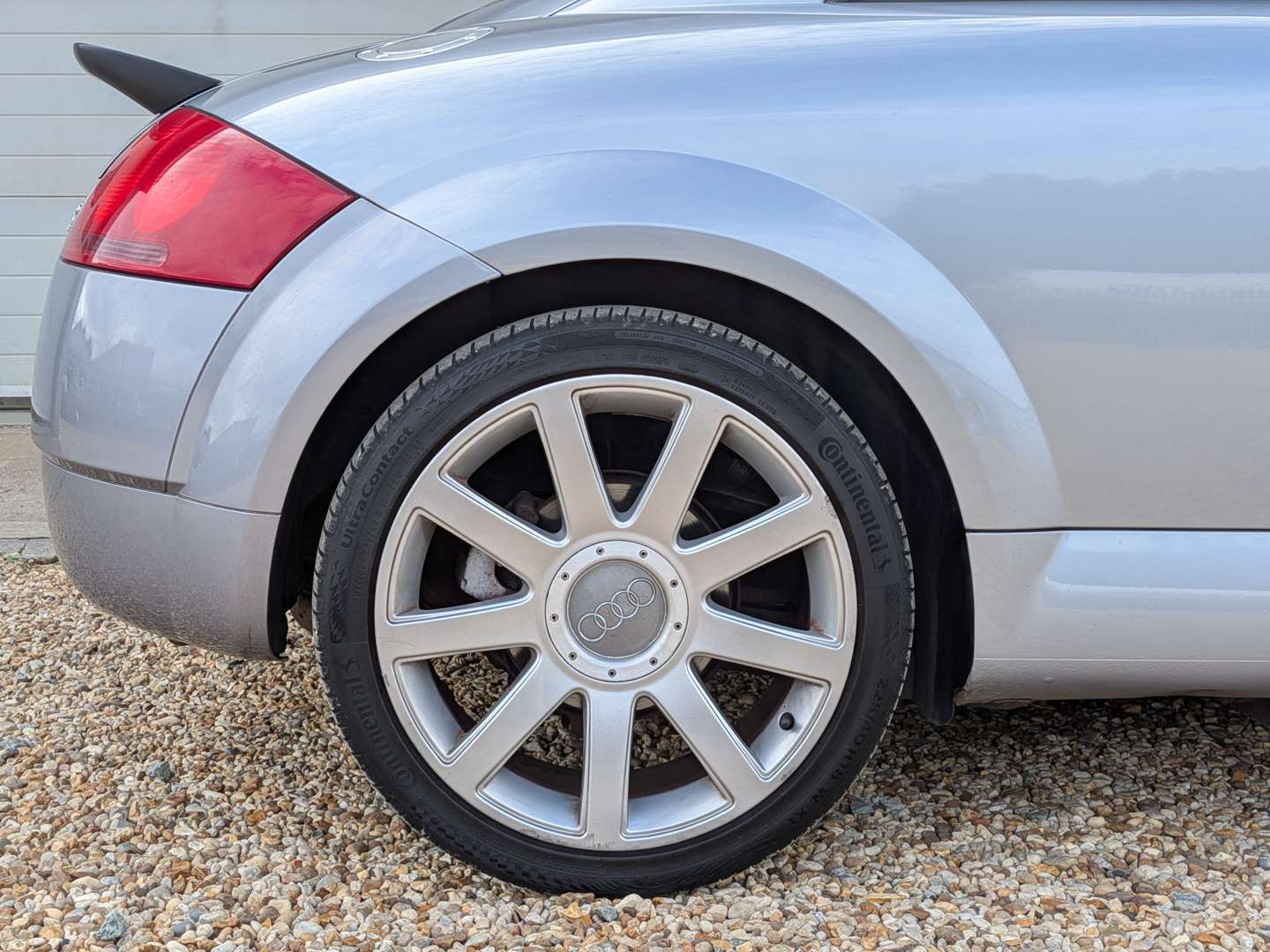 <p>2004 AUDI TT QUATTRO</p>