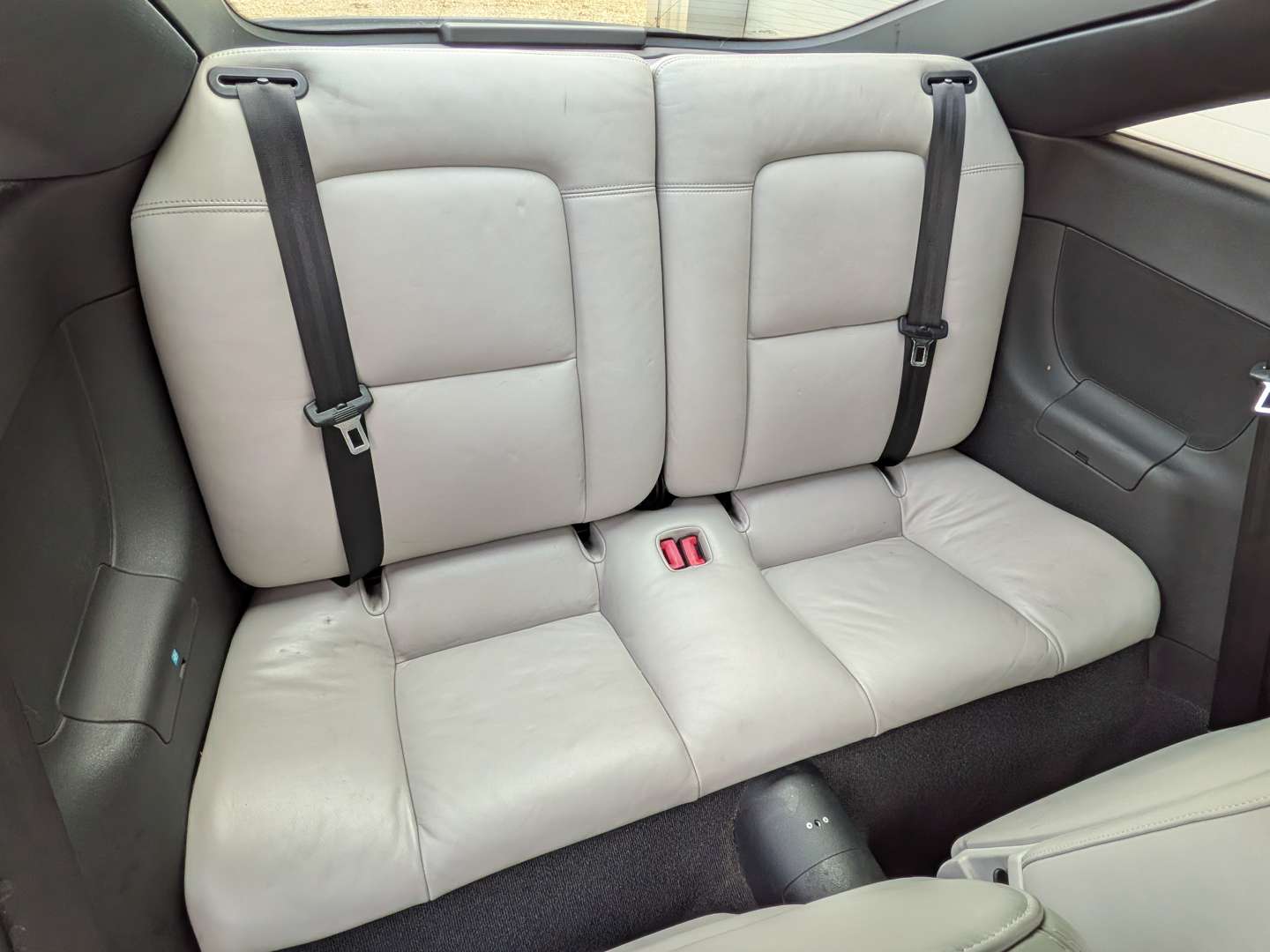 <p>2004 AUDI TT QUATTRO</p>