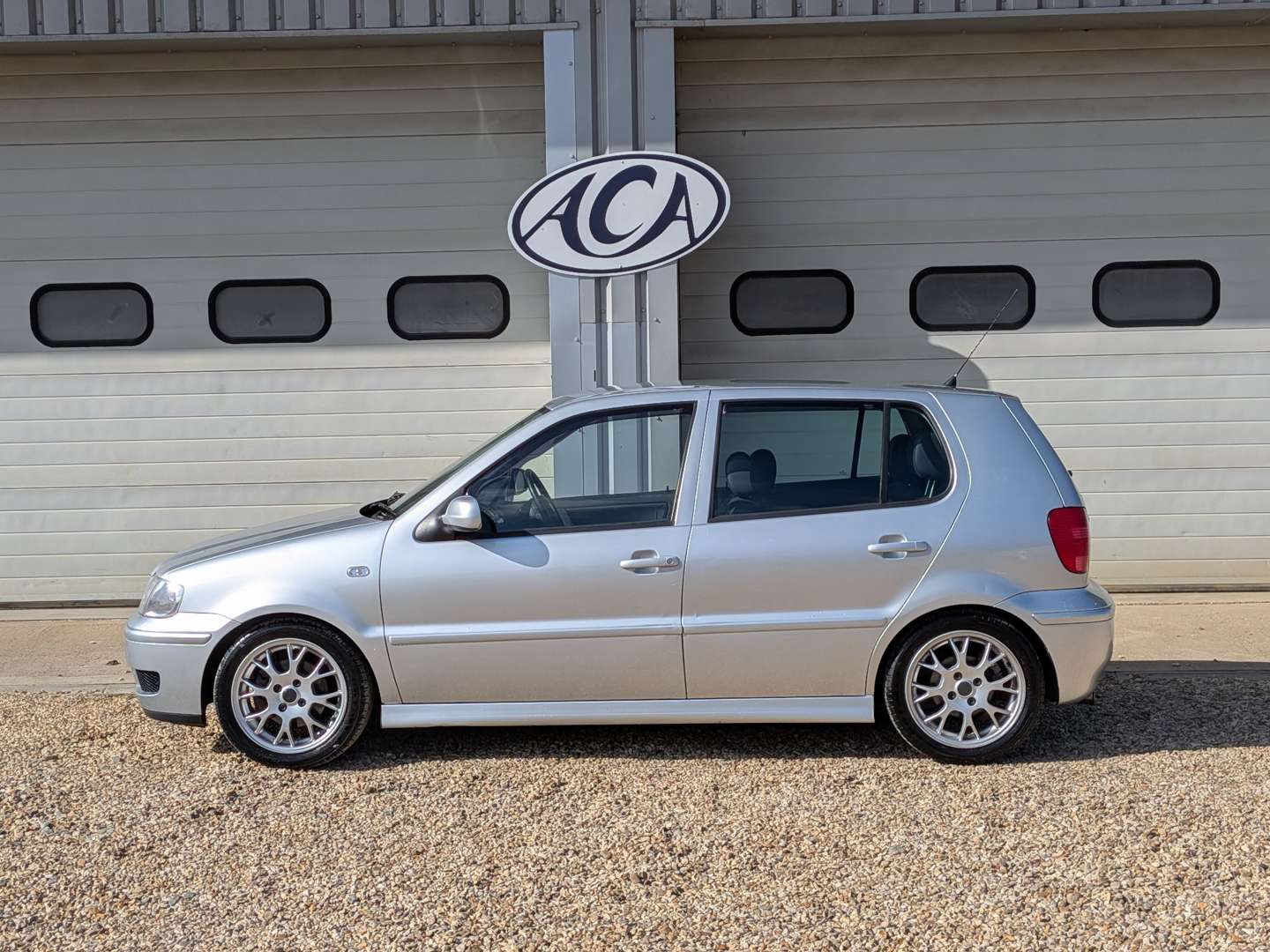 <p>2001 VW POLO SE</p>